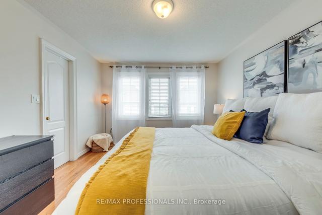 102 Ramage Lane, House attached with 3 bedrooms, 3 bathrooms and 2 parking in Toronto ON | Image 20