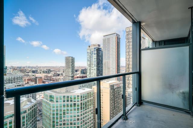 2912 - 300 Front St W, Condo with 2 bedrooms, 2 bathrooms and 1 parking in Toronto ON | Image 19