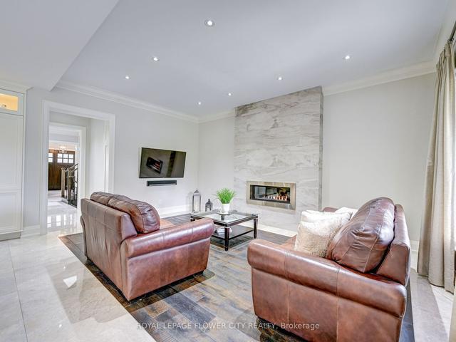 114 Wood Lane, House detached with 4 bedrooms, 6 bathrooms and 10 parking in Richmond Hill ON | Image 33