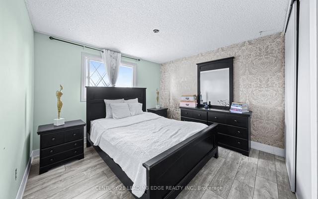 32 Milner Cres, House detached with 4 bedrooms, 4 bathrooms and 4 parking in Ajax ON | Image 22