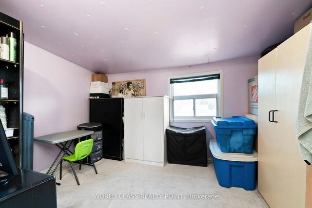 623 Ossington Ave, House detached with 4 bedrooms, 2 bathrooms and 2 parking in Toronto ON | Image 25