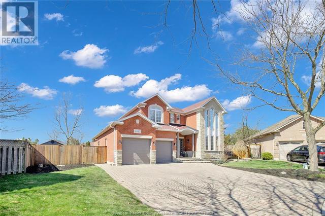 4645 Tournament Court, House detached with 6 bedrooms, 3 bathrooms and null parking in Windsor ON | Image 3