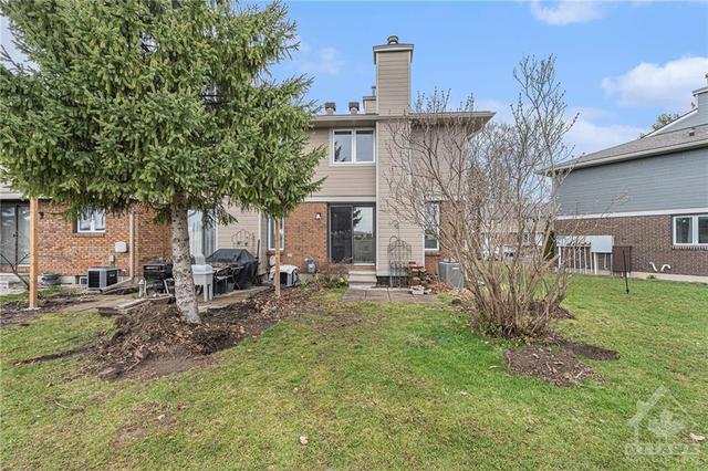 1724 Rodin Way, Townhouse with 3 bedrooms, 2 bathrooms and 1 parking in Ottawa ON | Image 26