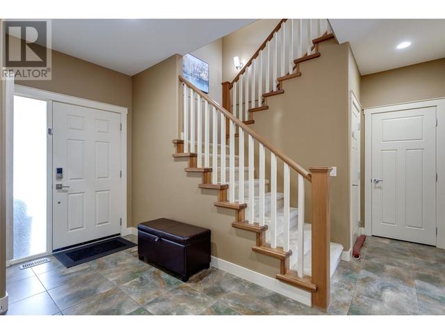 2841 Bentley Road, House detached with 6 bedrooms, 3 bathrooms and 4 parking in West Kelowna BC | Image 5