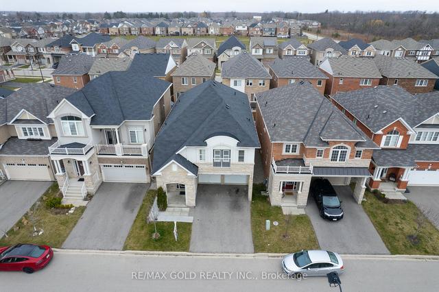 162 Stillwater Cres, House detached with 5 bedrooms, 5 bathrooms and 6 parking in Hamilton ON | Image 23