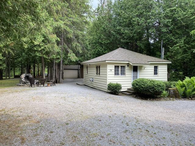 75 Mcguire Beach Rd, House detached with 2 bedrooms, 1 bathrooms and 6 parking in Kawartha Lakes ON | Image 33
