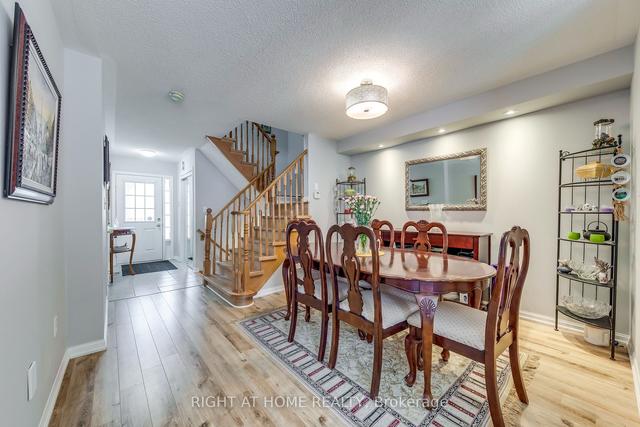 695 Edwards Ave W, House attached with 3 bedrooms, 3 bathrooms and 3 parking in Milton ON | Image 16