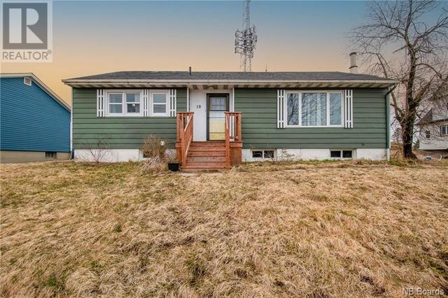 18 Thomas Avenue, House detached with 3 bedrooms, 1 bathrooms and null parking in Saint John NB | Image 35