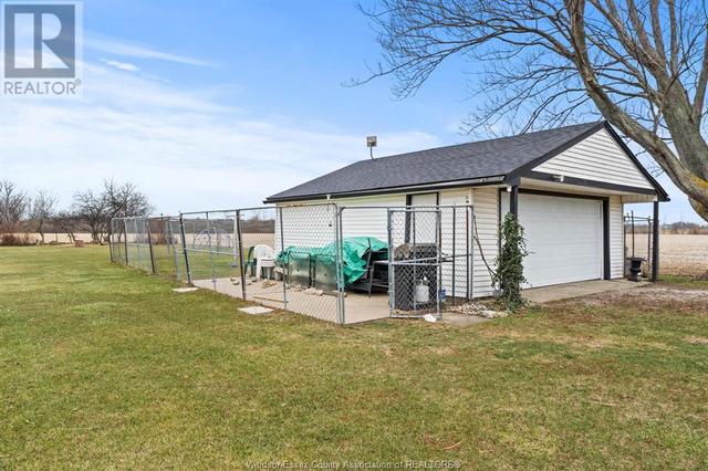 2765 Kelly Road, House detached with 3 bedrooms, 1 bathrooms and null parking in LaSalle ON | Image 22