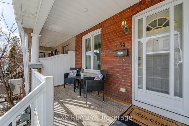 34 Manchester Ave, House semidetached with 3 bedrooms, 2 bathrooms and 1.5 parking in Toronto ON | Image 12