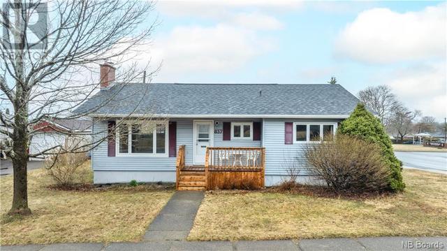 837 Mccavour Drive, House detached with 3 bedrooms, 1 bathrooms and null parking in Saint John NB | Image 1