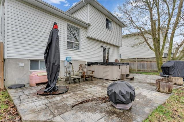 828 Cataraqui Woods Drive, House detached with 3 bedrooms, 1 bathrooms and 4 parking in Kingston ON | Image 22