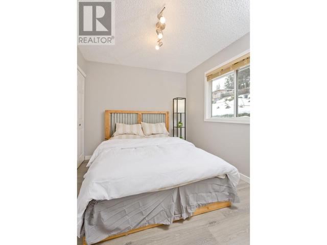 2215 Verde Vista Road, House detached with 4 bedrooms, 2 bathrooms and 7 parking in Kelowna BC | Image 22