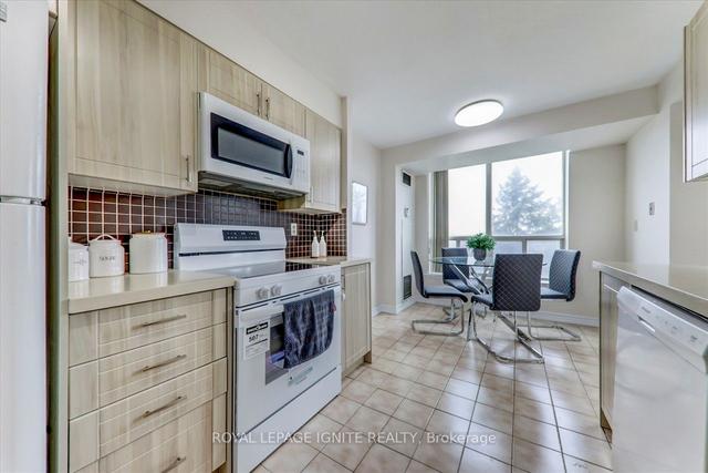 402 - 400 Mclevin Ave, Condo with 2 bedrooms, 2 bathrooms and 2 parking in Toronto ON | Image 5