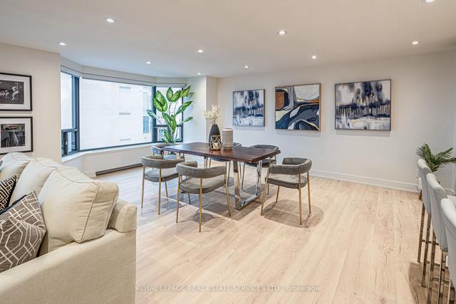 2008 - 175 Cumberland St, Condo with 2 bedrooms, 2 bathrooms and 0 parking in Toronto ON | Image 5