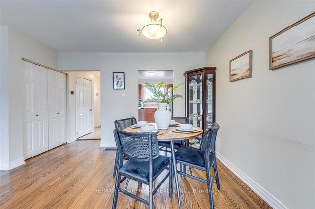 629 Francis Rd, Townhouse with 3 bedrooms, 2 bathrooms and 1 parking in Burlington ON | Image 14