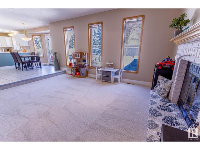 3244 36b Av Nw, House detached with 5 bedrooms, 3 bathrooms and null parking in Edmonton AB | Image 17
