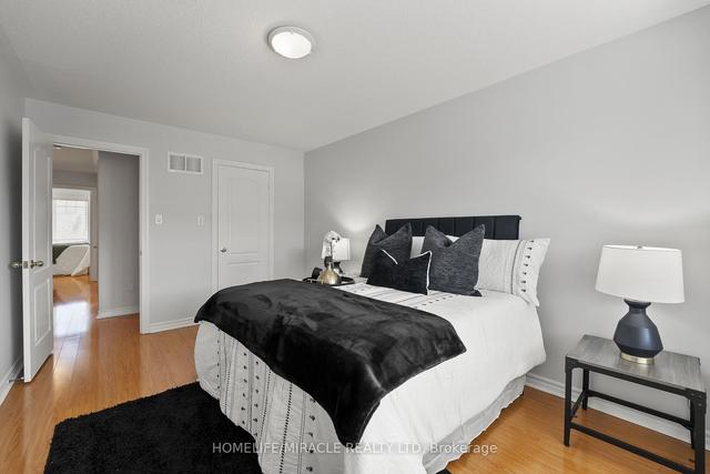 80 Magdalene Cres, House attached with 3 bedrooms, 3 bathrooms and 3 parking in Brampton ON | Image 20