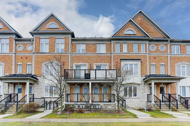 2199 Bur Oak Ave, Townhouse with 2 bedrooms, 3 bathrooms and 2 parking in Markham ON | Image 1