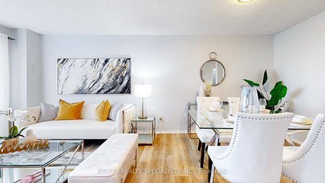3 - 19 Derrydown Rd, Townhouse with 2 bedrooms, 3 bathrooms and 1 parking in Toronto ON | Image 8