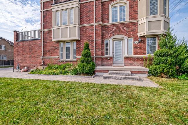 1 Percy Reesor St, House attached with 3 bedrooms, 3 bathrooms and 4 parking in Markham ON | Image 32