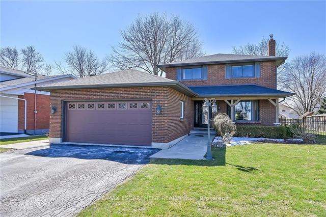 352 Maccrae Dr, House detached with 4 bedrooms, 4 bathrooms and 6 parking in Haldimand County ON | Image 1