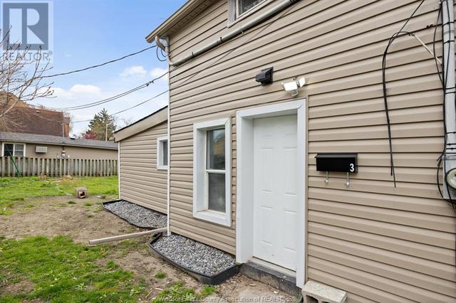 1003 Tuscarora, House other with 0 bedrooms, 0 bathrooms and null parking in Windsor ON | Image 25
