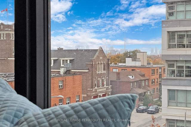 612 - 840 St Clair Ave W, Condo with 2 bedrooms, 2 bathrooms and 1 parking in Toronto ON | Image 9