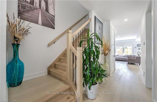 15 - 1965 Upperpoint Gate, Townhouse with 3 bedrooms, 3 bathrooms and 2 parking in London ON | Image 9