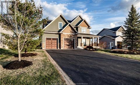 23 Valmont, House detached with 6 bedrooms, 3 bathrooms and null parking in Dieppe NB | Card Image