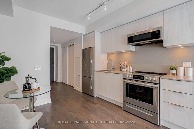 808 - 25 Richmond St E, Condo with 1 bedrooms, 2 bathrooms and 0 parking in Toronto ON | Image 26