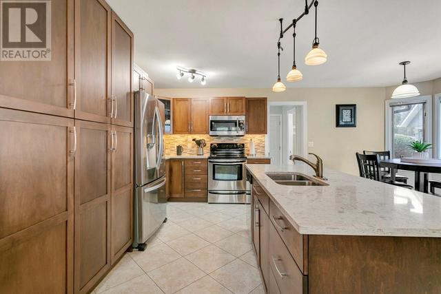 932 Monashee Place, House detached with 3 bedrooms, 2 bathrooms and 5 parking in Kelowna BC | Image 25