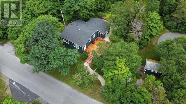 271 Three Island Pond Road, House detached with 2 bedrooms, 1 bathrooms and null parking in Paradise NL | Image 3