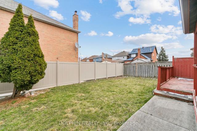 45 Eagleridge Dr, House detached with 4 bedrooms, 4 bathrooms and 6 parking in Brampton ON | Image 30