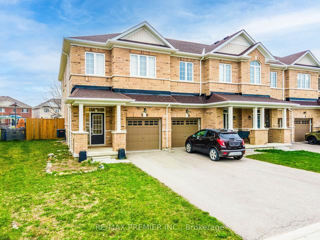 10 Angela St, House attached with 4 bedrooms, 4 bathrooms and 3 parking in Bradford West Gwillimbury ON | Image 36