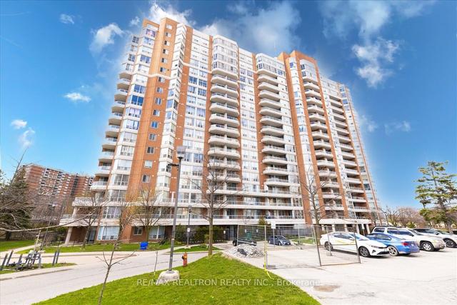 1202 - 430 Mclevin Ave, Condo with 2 bedrooms, 2 bathrooms and 1 parking in Toronto ON | Image 12