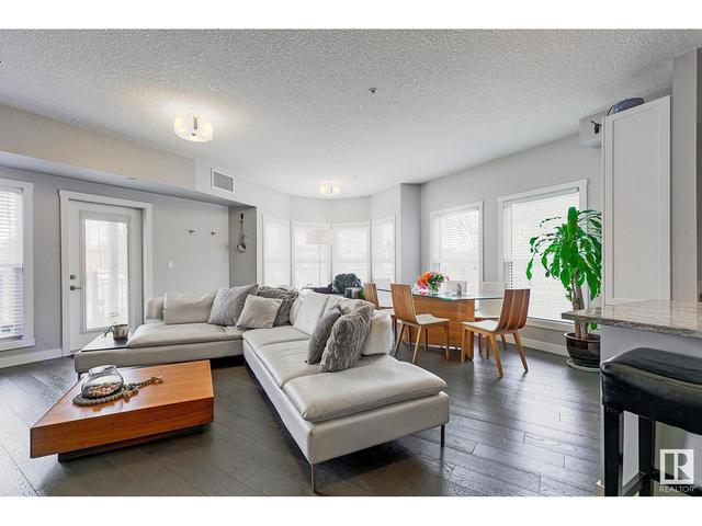 103 - 10126 144 St Nw, Condo with 2 bedrooms, 2 bathrooms and null parking in Edmonton AB | Image 3