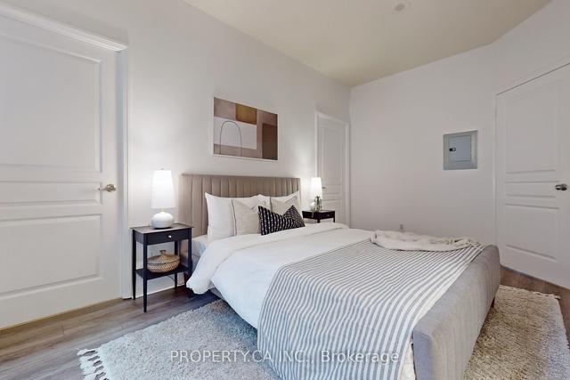 301 - 1121 Bay St, Condo with 2 bedrooms, 2 bathrooms and 0 parking in Toronto ON | Image 14