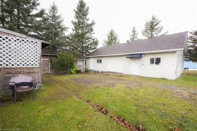 3763 Highway 38, House detached with 4 bedrooms, 1 bathrooms and 13 parking in South Frontenac ON | Image 34