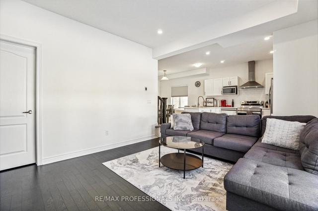 26 Shipley Ave, House semidetached with 3 bedrooms, 3 bathrooms and 2 parking in Collingwood ON | Image 8