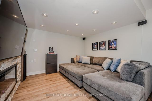 23 - 103 Foxchase Ave, Townhouse with 3 bedrooms, 4 bathrooms and 2 parking in Vaughan ON | Image 19