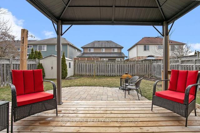 27 Purpledusk Dr, House detached with 3 bedrooms, 2 bathrooms and 3 parking in Kawartha Lakes ON | Image 17
