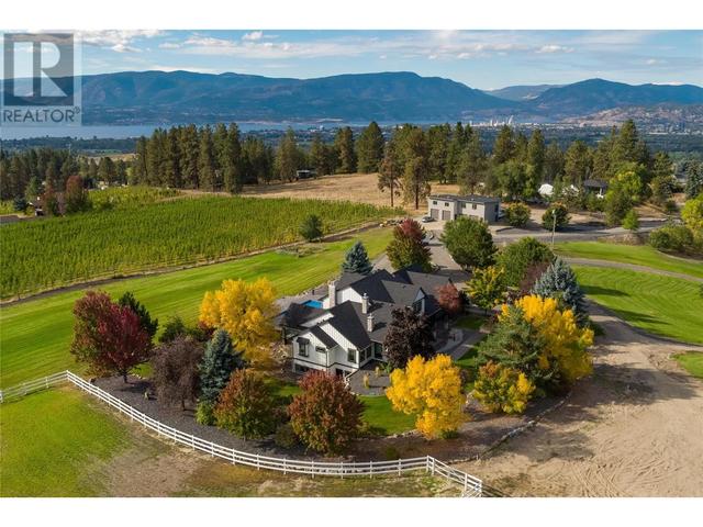 2375 Grantham Road, House detached with 4 bedrooms, 3 bathrooms and 13 parking in Kelowna BC | Image 1