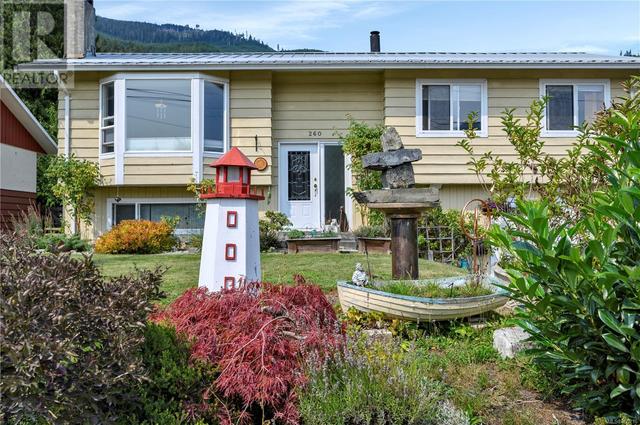 260 Kelsey Way, House detached with 3 bedrooms, 2 bathrooms and 2 parking in Sayward BC | Image 3