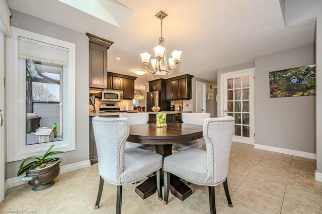 17 Sunrise Court, House detached with 4 bedrooms, 2 bathrooms and 6 parking in Guelph ON | Image 7