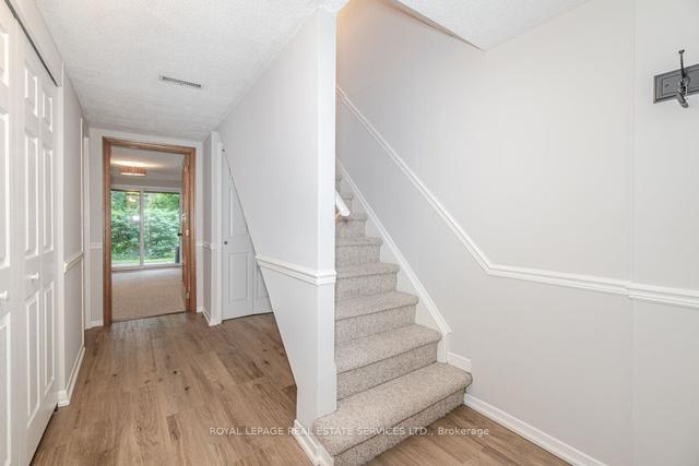 4 - 90 Sarah Lane, Townhouse with 3 bedrooms, 4 bathrooms and 2 parking in Oakville ON | Image 19
