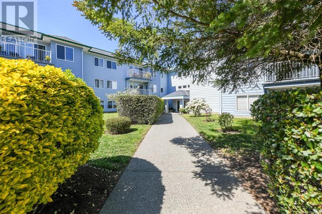301b - 698 Aspen Rd, Condo with 2 bedrooms, 1 bathrooms and 41 parking in Comox BC | Image 20
