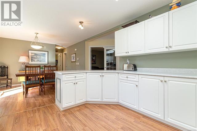 4066 Magnolia Dr, House other with 2 bedrooms, 2 bathrooms and 2 parking in Nanaimo BC | Image 28