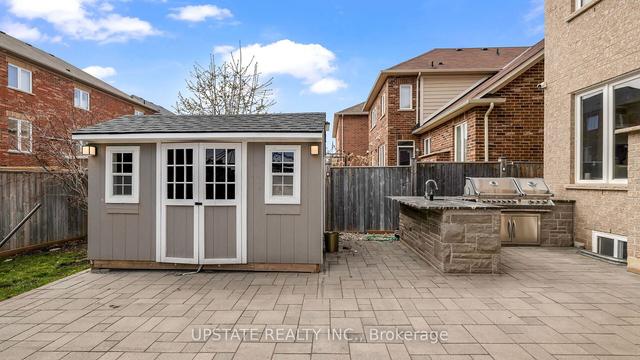 10 Pine Island Way, House detached with 4 bedrooms, 6 bathrooms and 6 parking in Brampton ON | Image 31
