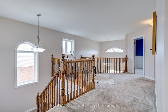 28 Wilton Rd, House detached with 3 bedrooms, 4 bathrooms and 4 parking in Guelph ON | Image 11